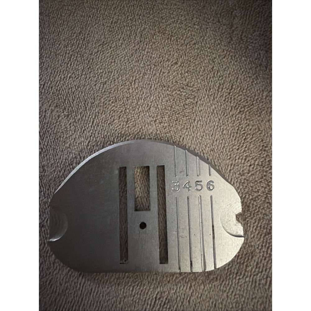 Singer 174529 straight stitch needle plate 401 403 500 503
